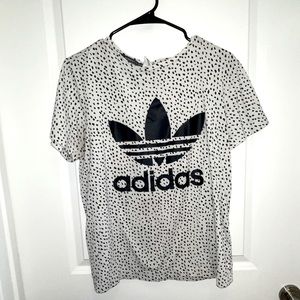 Adidas tshirt